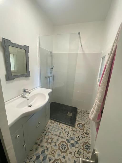 Holiday home Les Platanes